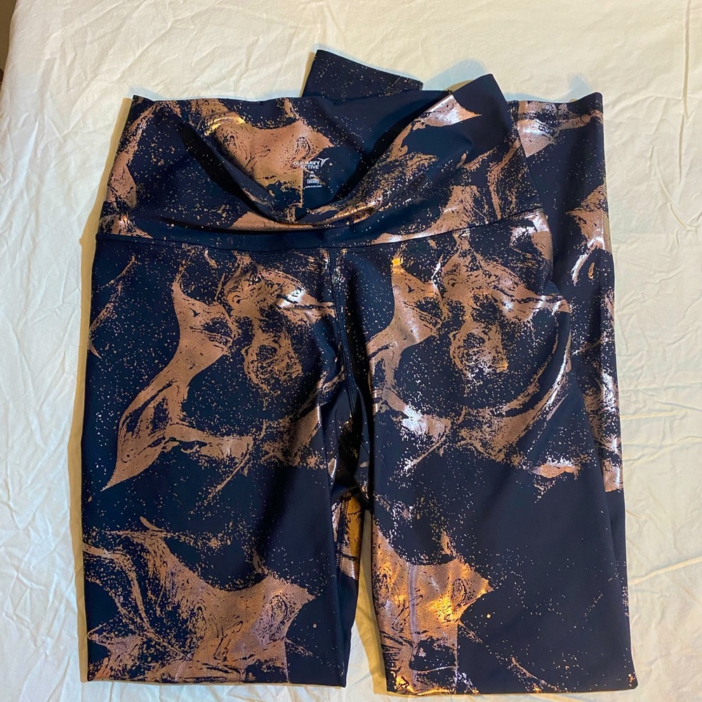 Old Navy Extra High-Waisted Light Compression Hidden Pocket Leggings XL Tall